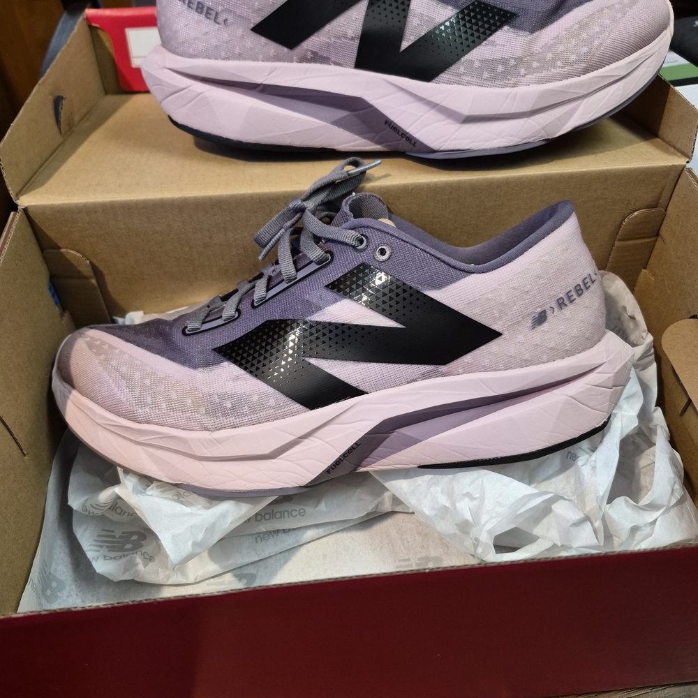 New Balance Purple and Black Sneakers - Picture 4 of 5